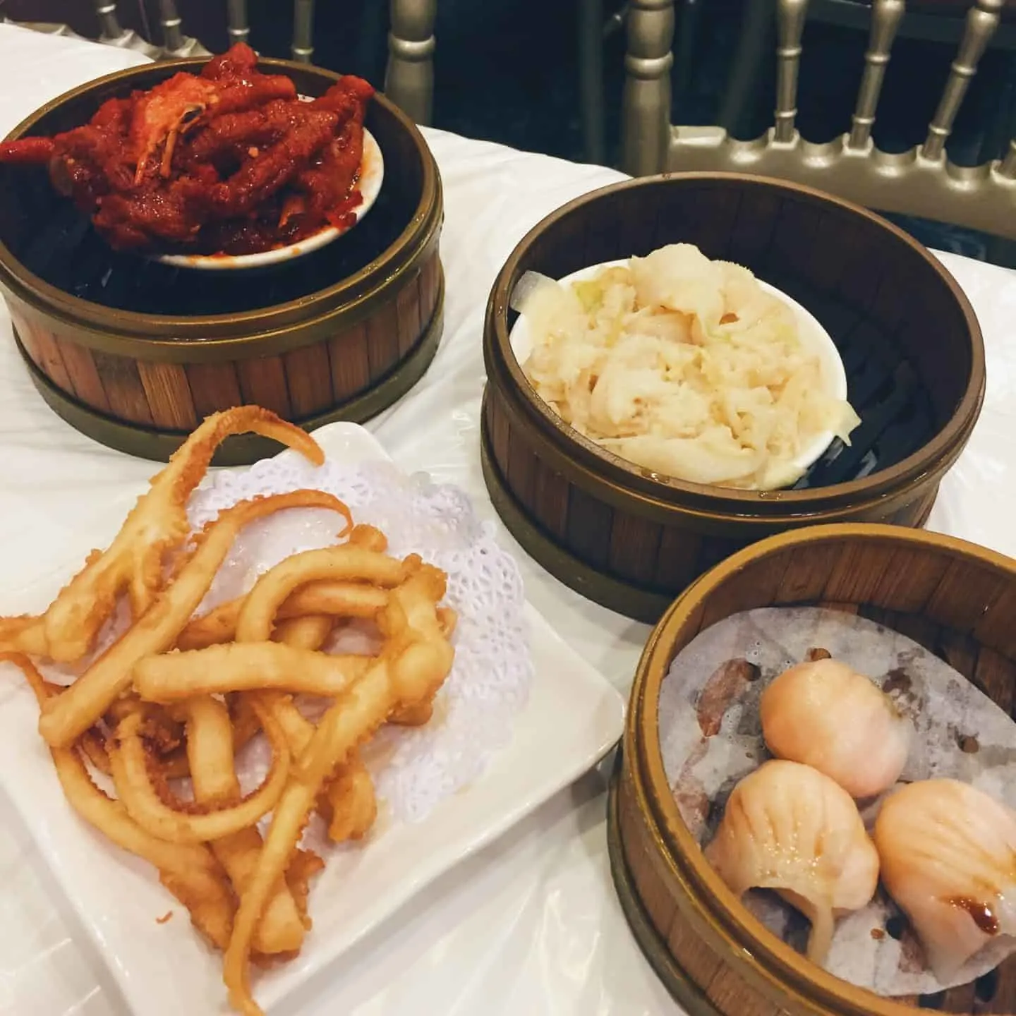 Rol San Dim Sum Restaurant in Toronto