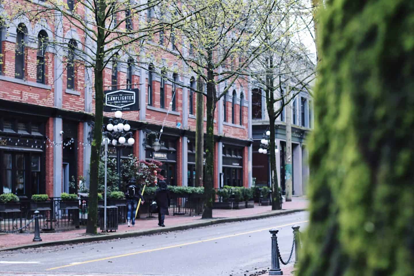 What to do in Gastown, Vancouver | best things to do in Gastown | top activities in Gastown, Vancouver, BC | how to spend a day in historical Gastown neighbourhood | best restaurants and cafes in Gastown | Diary of a Toronto Girl, a Canadian lifestyle blog