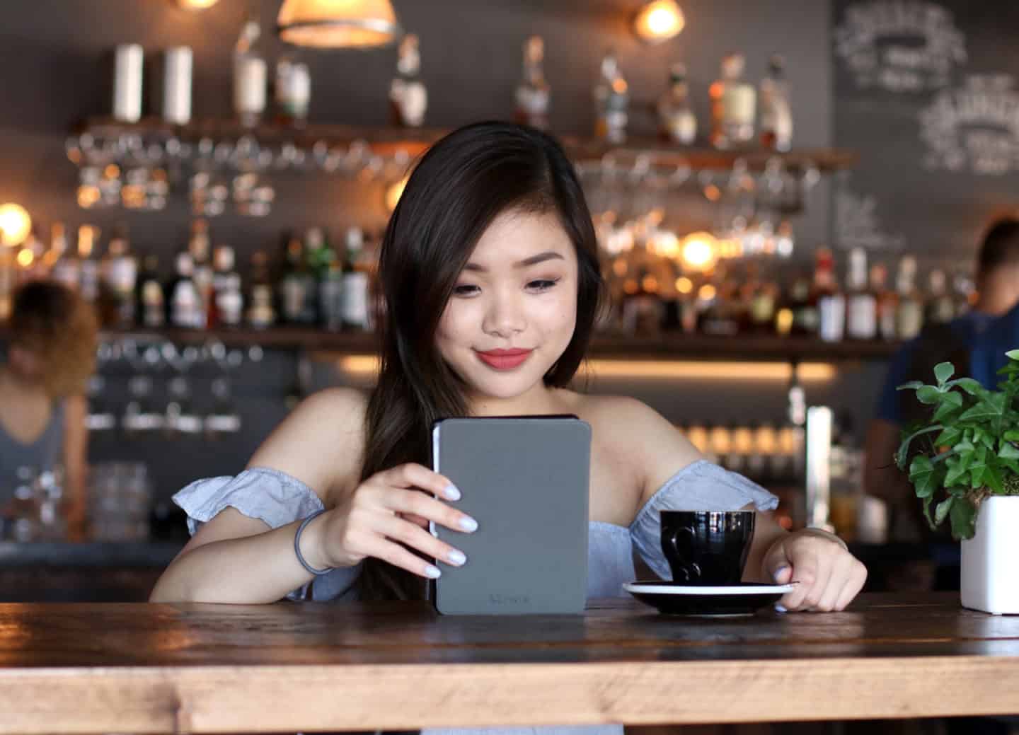 Amazon Kindle at Boxcar Social Cafe, Toronto