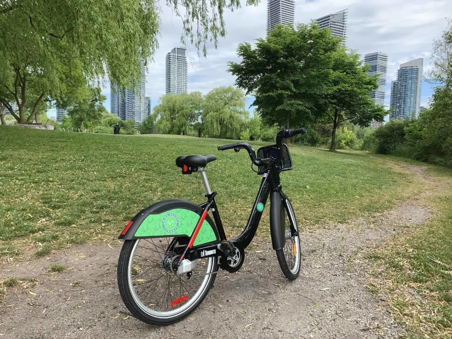 Bike Share on the Toronto Waterfront Trail