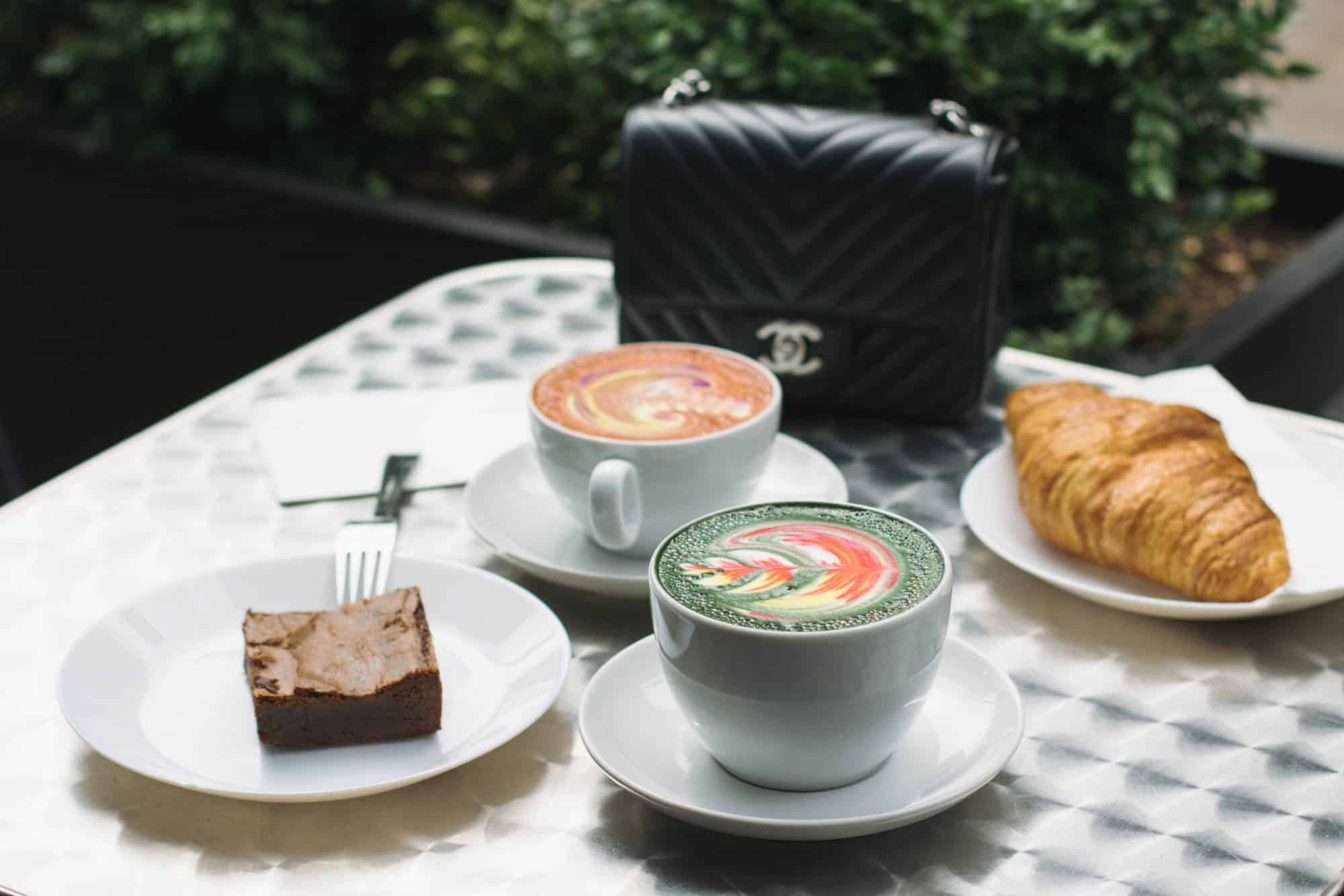 The best Toronto coffee shops to visit | the most Instagram-worthy Toronto cafés | top Instagrammable cafes in Toronto, Ontario, Canada | cute coffee shops in Toronto | where to take Instagram photos in YYZ | Diary of a Toronto Girl, a Canadian lifestyle blog