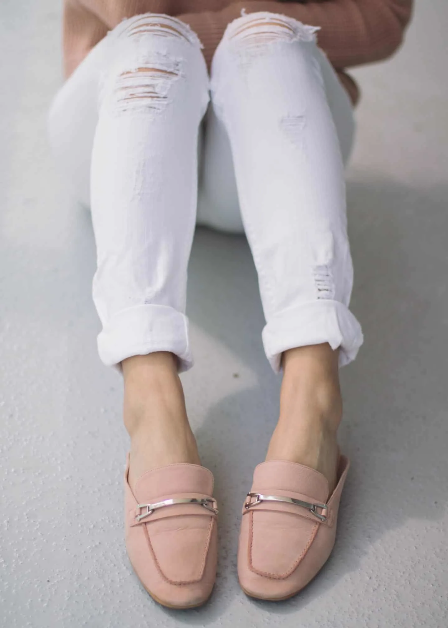 Guess distressed white jeans with Nordstrom pink mules