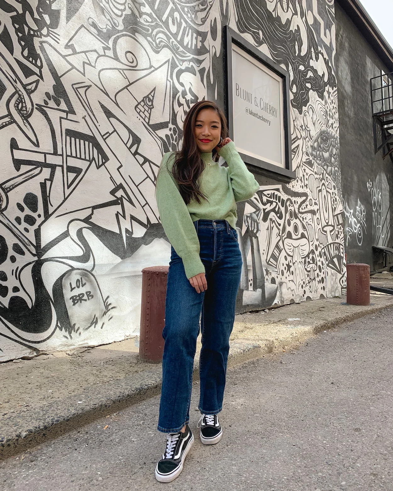 Levi's Ribcage Jeans: 6 Ways to Style + Denim Review