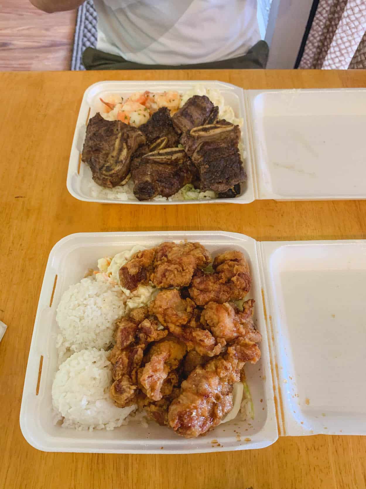 Papa Ole's Restaurant in Oahu, Hawaii