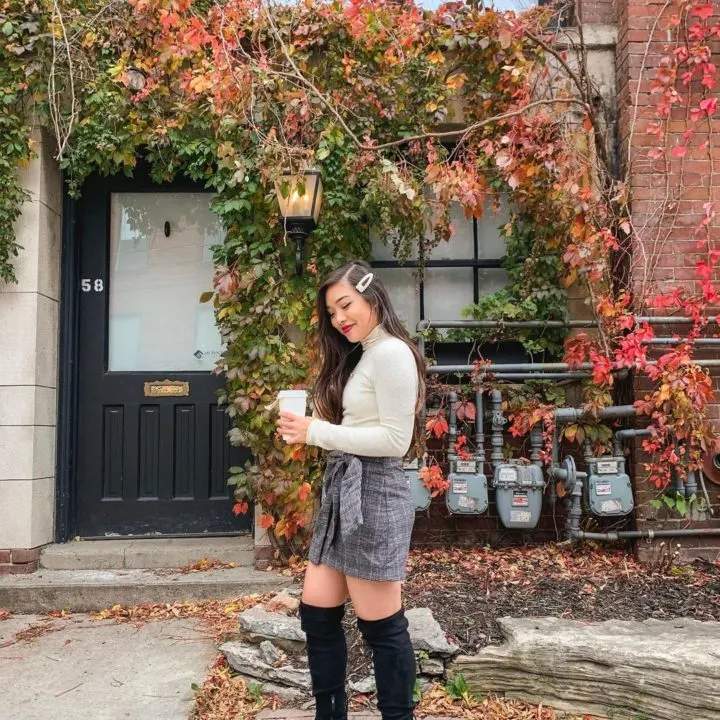 8 Cute Fall Photo Spots in Toronto