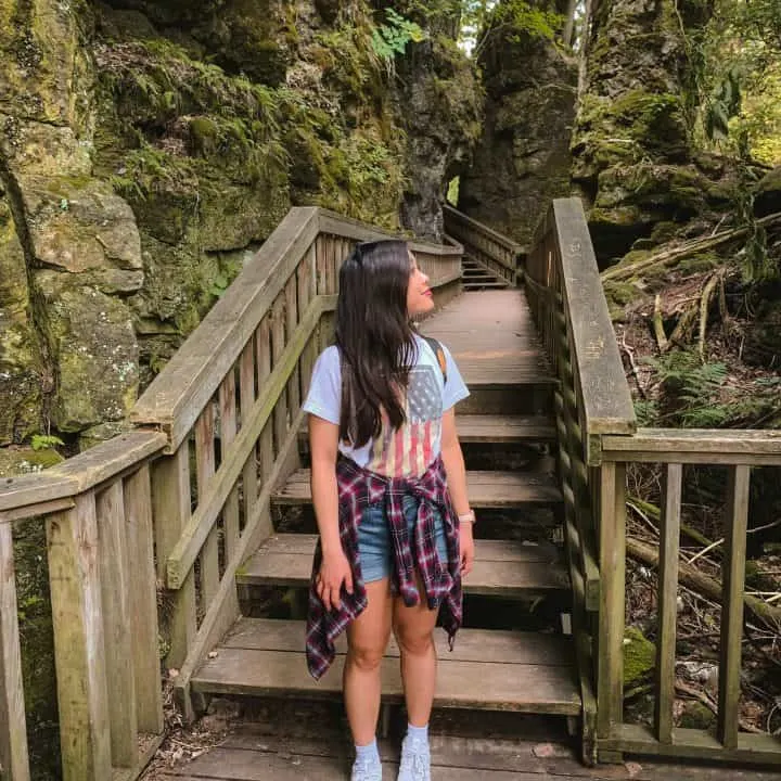 7 Cute Road Trip Outfits to Wear