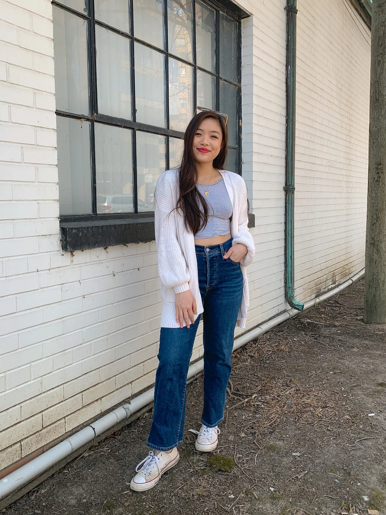 Spring outfit - Urban Outfitters chunky cardigan, Brandy Melville Canada striped t-shirt, Levi's ribcage jeans