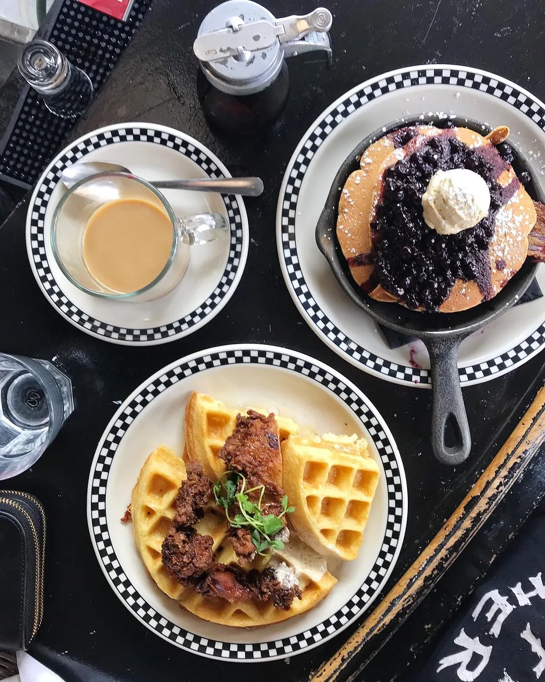 Brunch at Old School Restaurant in Toronto