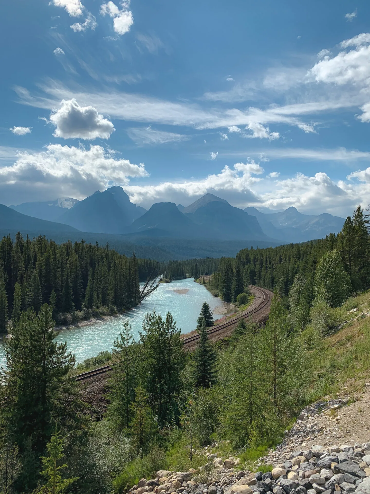 Morant's Curve viewpoint in Banff, Alberta