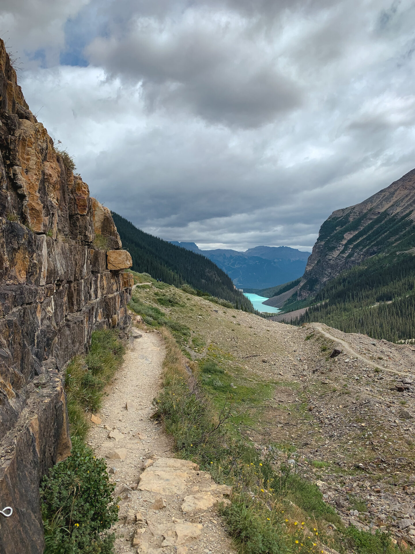 Plain of the Six Glaciers hiking trail in Lake Louise, Alberta