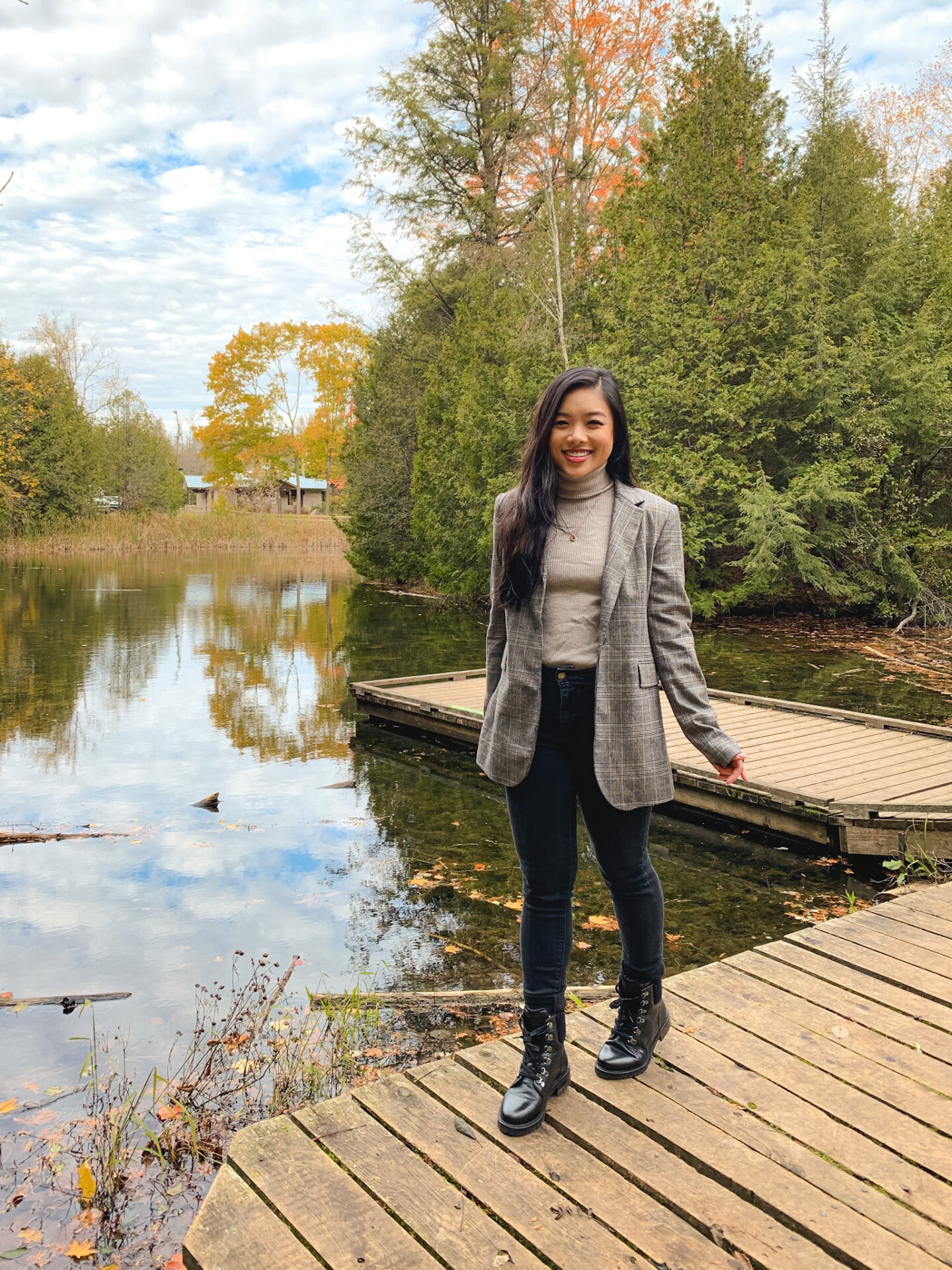 Kudos winter boots from Cougar Shoes Canada at Enniskillen Conservation Area in Durham Region, Ontario