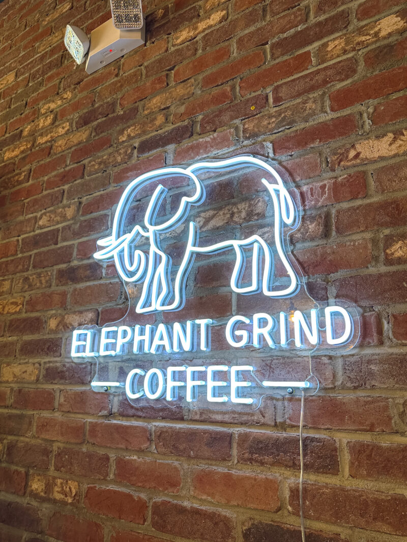 Brunch at Elephant Grind Coffee in Richmond Hill, Ontario