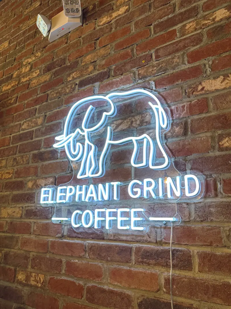 Brunch at Elephant Grind Coffee in Richmond Hill, Ontario