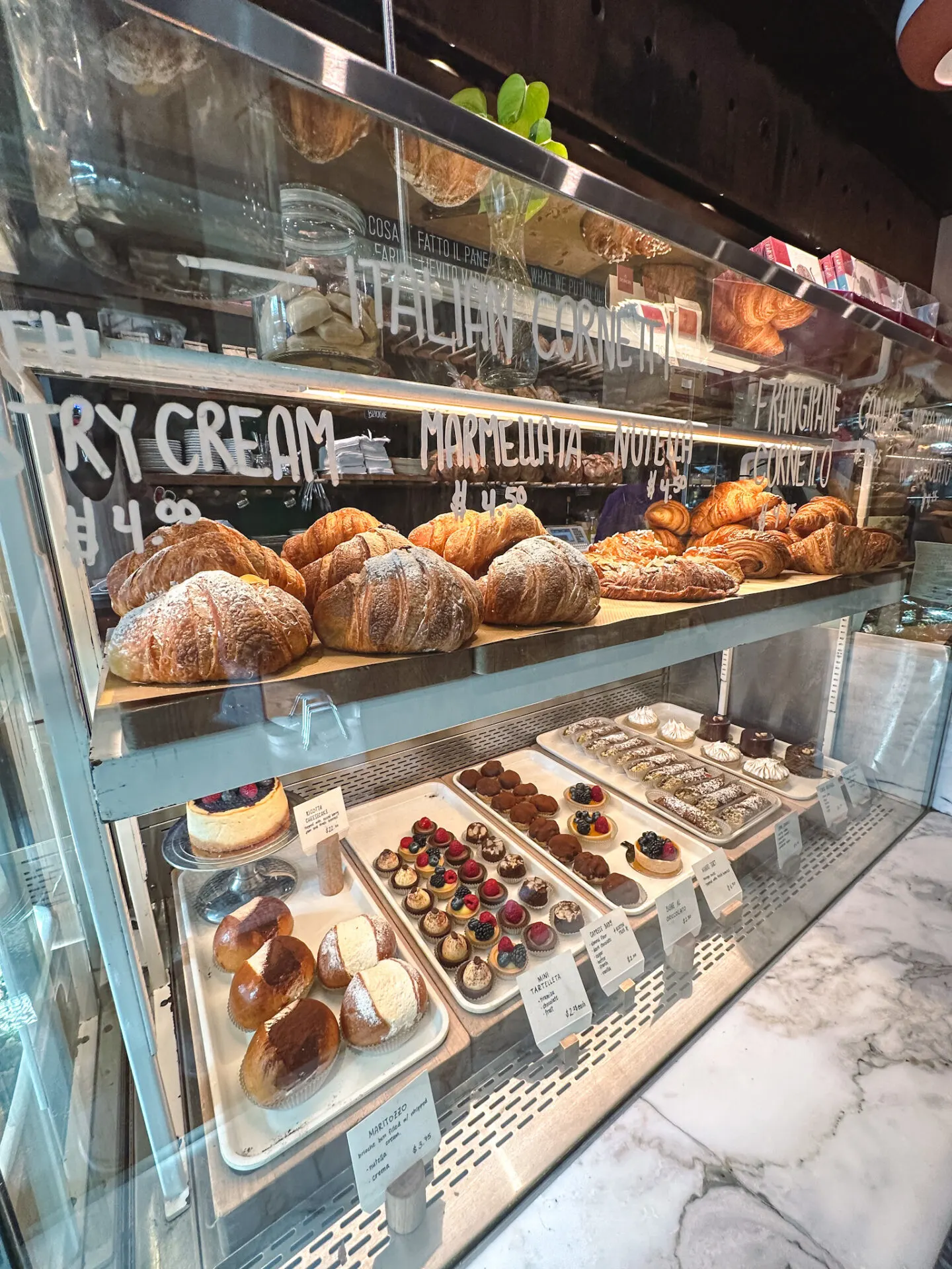 Sud Forno Bakery on Queen West in Toronto